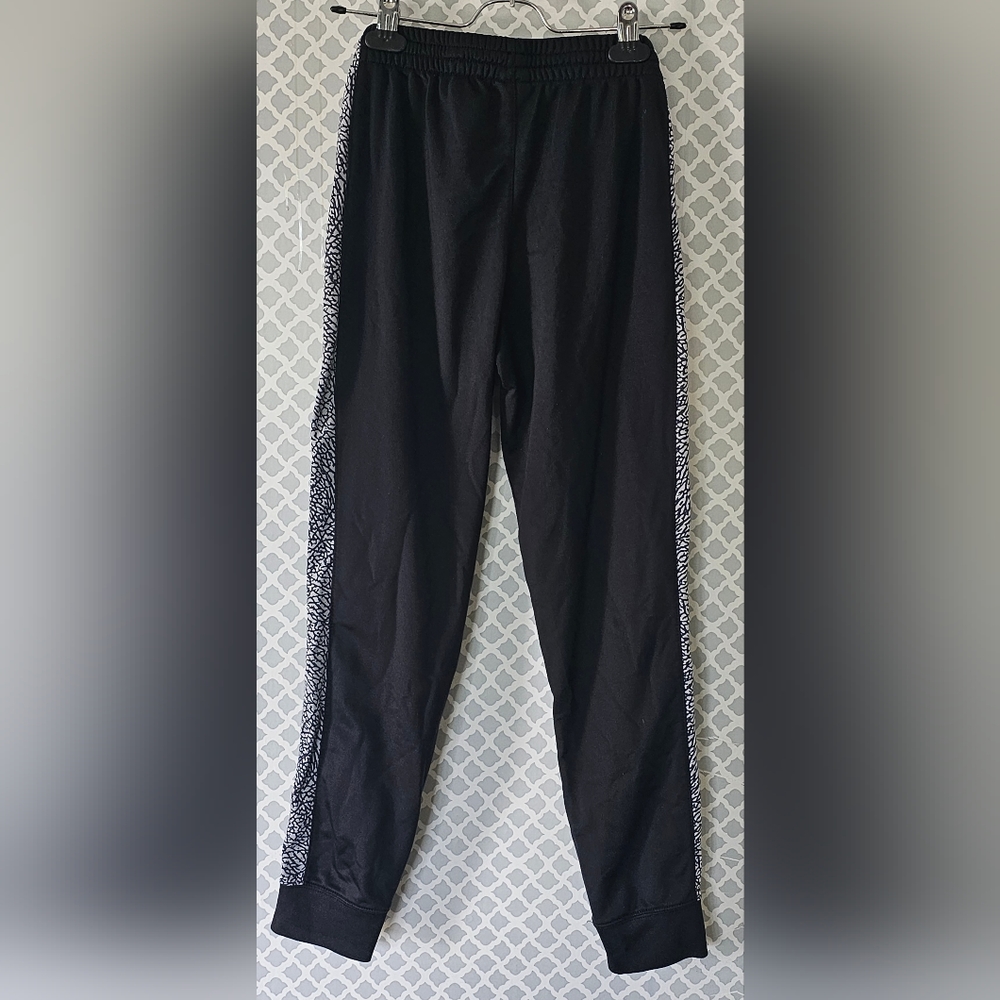 Jordan pants - Picture 2 of 5